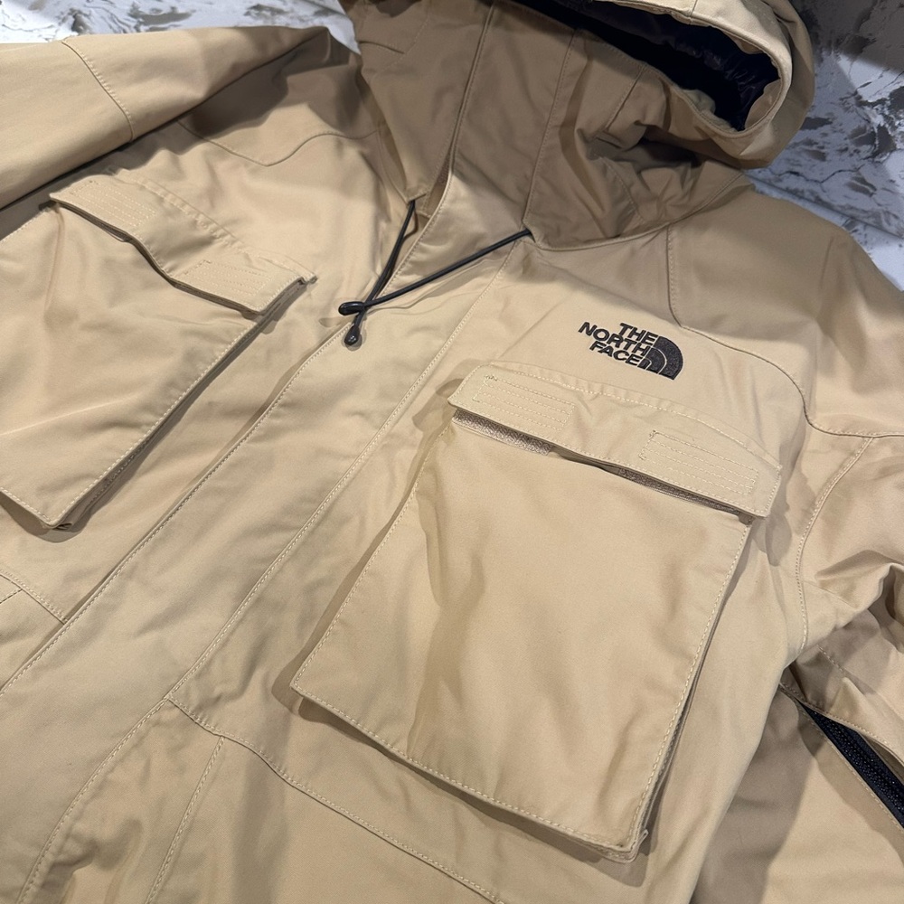 The North Face Men's Tan Vintage Snowboard Jacket